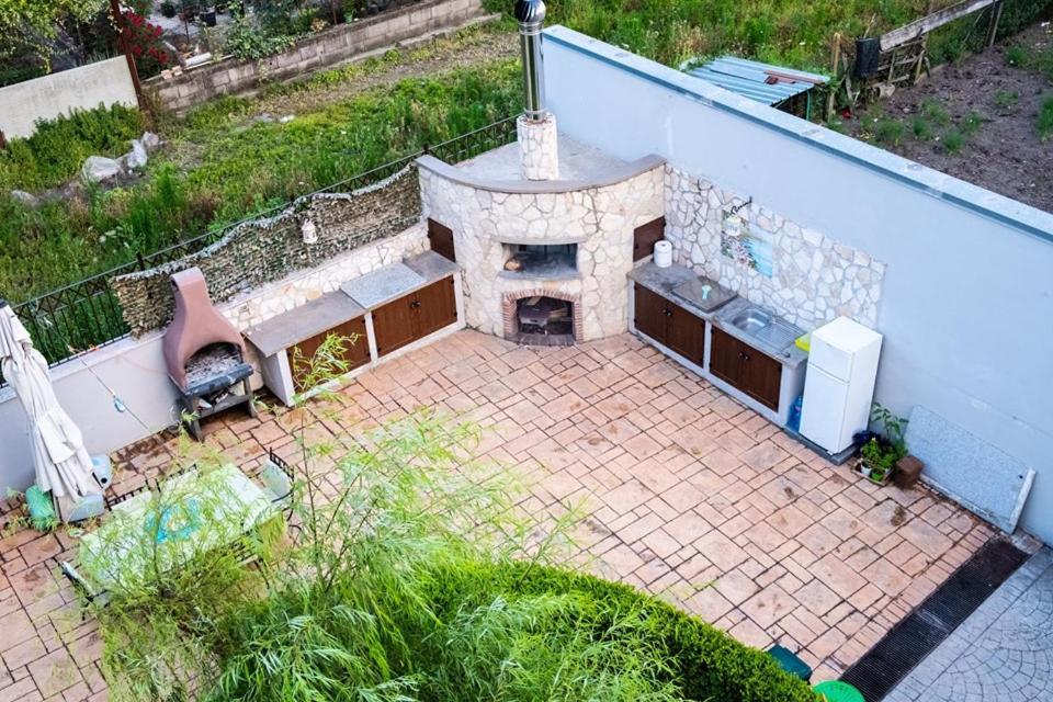 Almi B&B Sarno Bagian luar foto